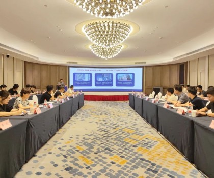冠珠瓷磚“設計+綠材+交付”模式助力美好醫(yī)院建設，聯(lián)合終端探索醫(yī)養(yǎng)渠道新發(fā)展
