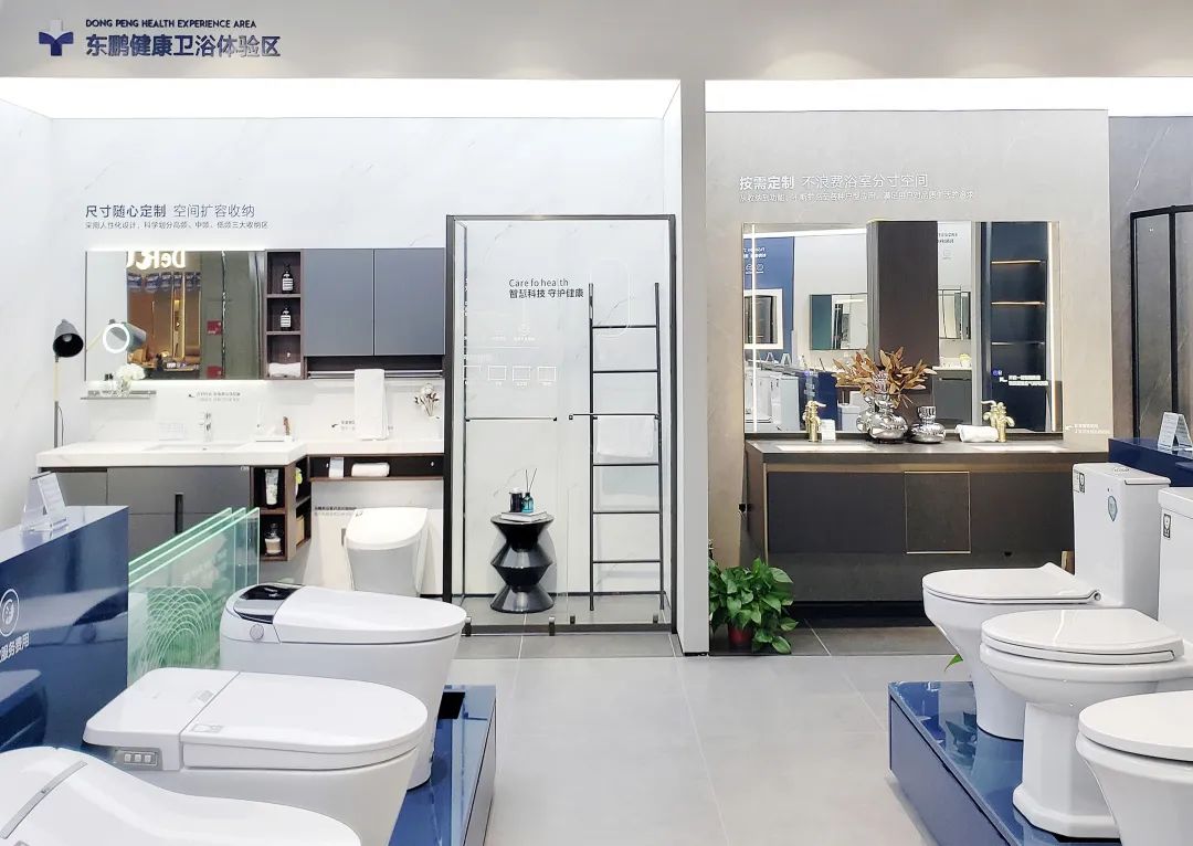 2022優(yōu)秀店面｜健康美學(xué)空間，詮釋產(chǎn)品與人的藝術(shù)交互4.jpg