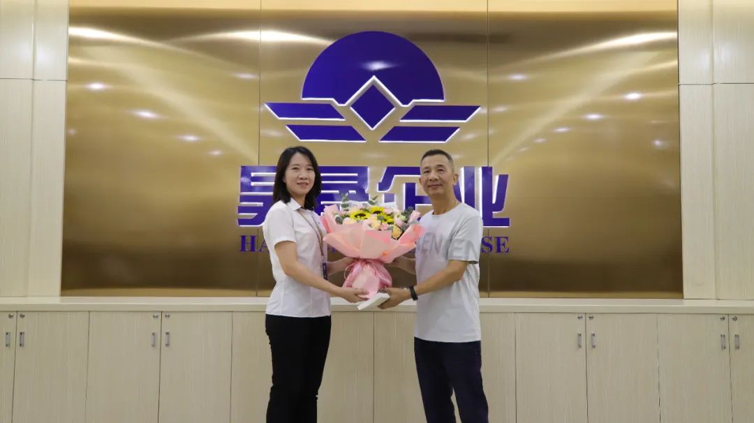 昊晟集團征戰(zhàn)二十余載的老員工董應光同志正式榮休4.jpg